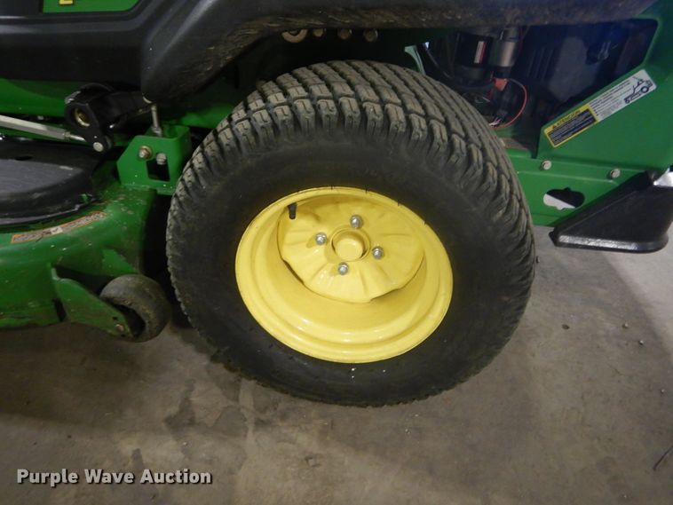 image for item GV9166 2015 John Deere Z930M ZTR lawn mower