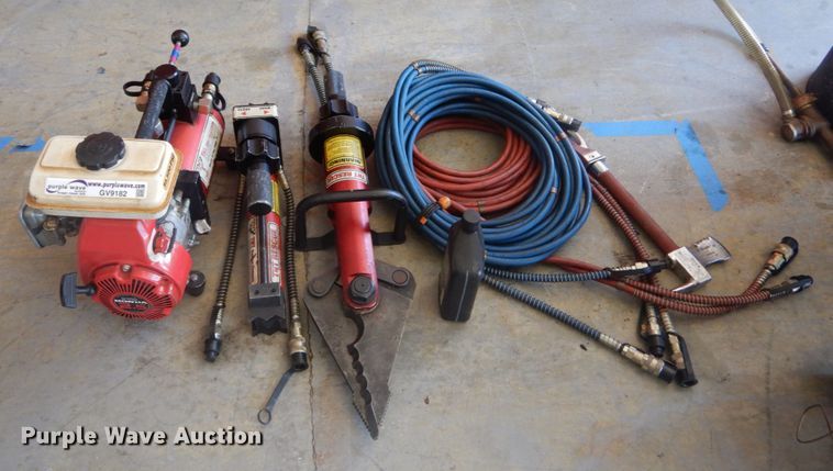 image for item GV9182 Jaws of Life equipment