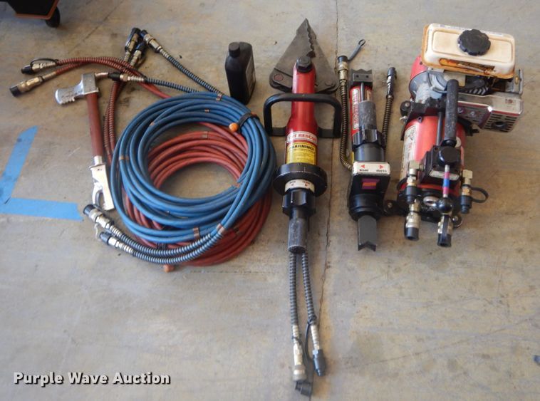 image for item GV9182 Jaws of Life equipment