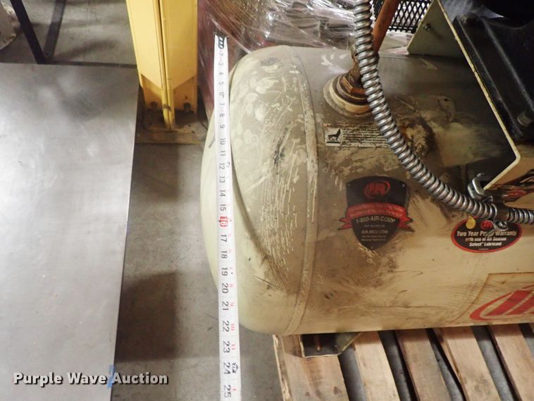 image for item GV9473 Ingersoll Rand 2545 air compressor