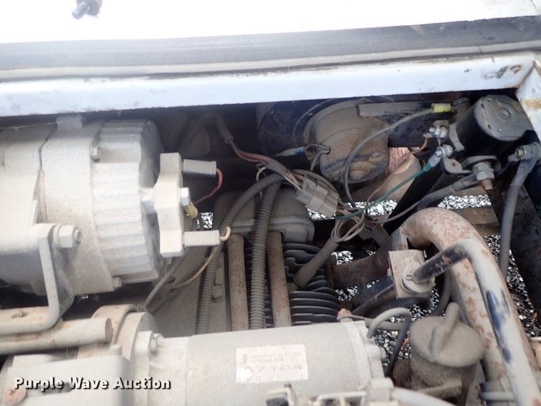 image for item GV9540 1984 Cushman 898532-8410  utility vehicle