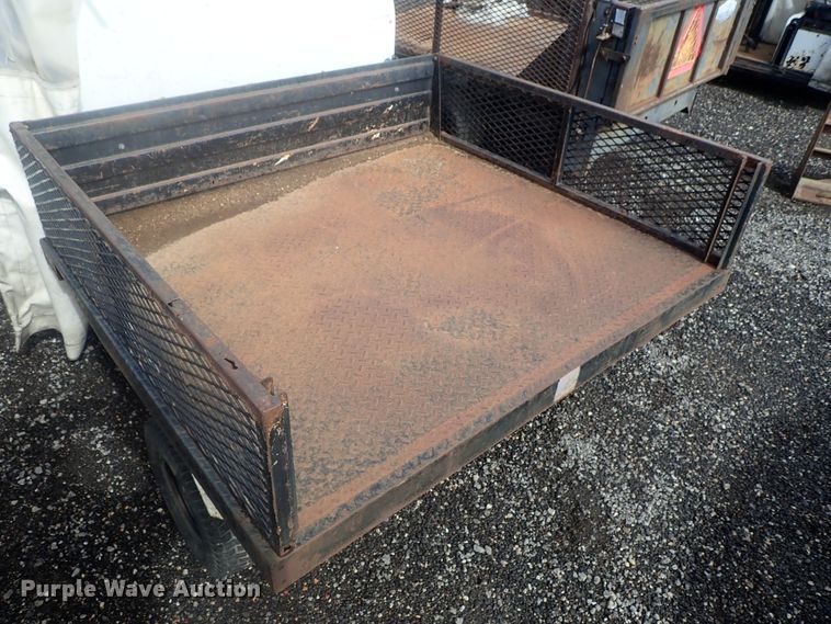 image for item GV9540 1984 Cushman 898532-8410  utility vehicle