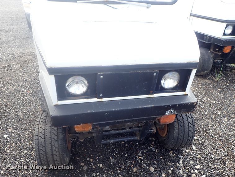 image for item GV9540 1984 Cushman 898532-8410  utility vehicle