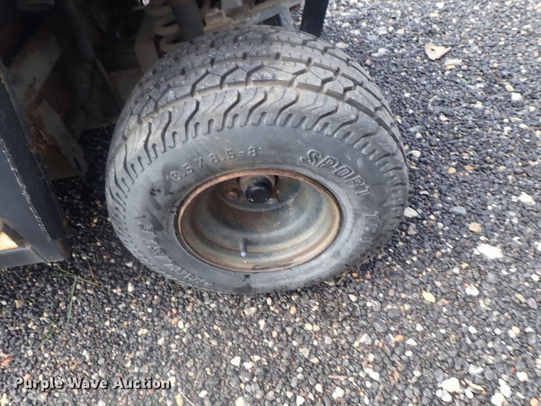 image for item GV9540 1984 Cushman 898532-8410  utility vehicle