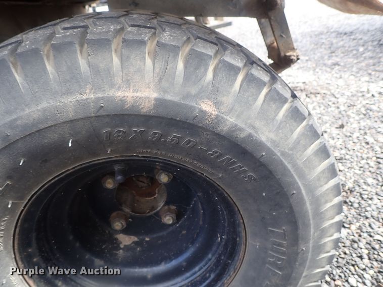 image for item GV9540 1984 Cushman 898532-8410  utility vehicle