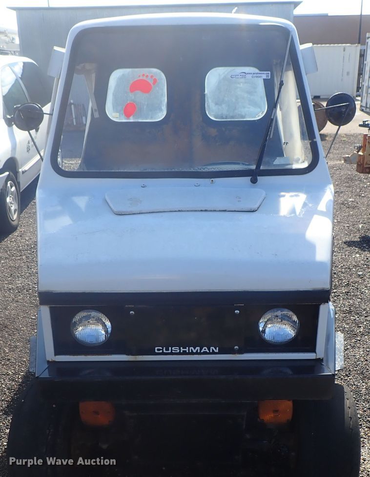 image for item GV9541 1984 Cushman 898532-8420  utility vehicle