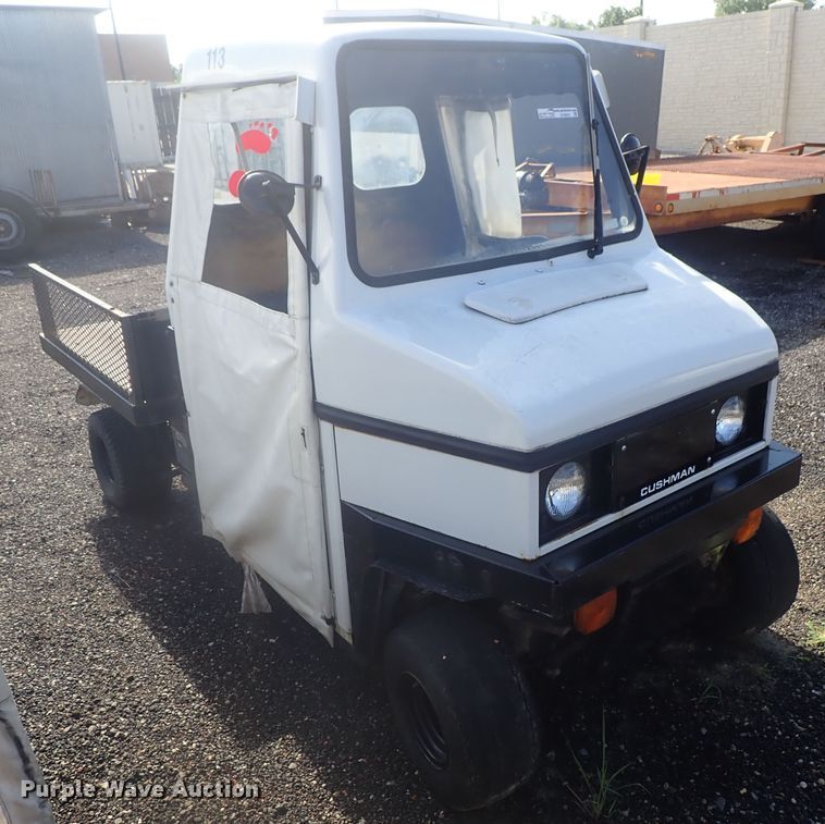 image for item GV9541 1984 Cushman 898532-8420  utility vehicle