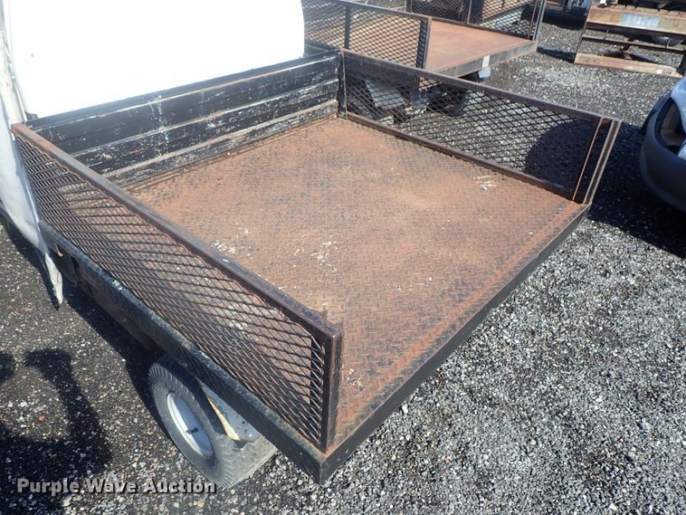 image for item GV9541 1984 Cushman 898532-8420  utility vehicle