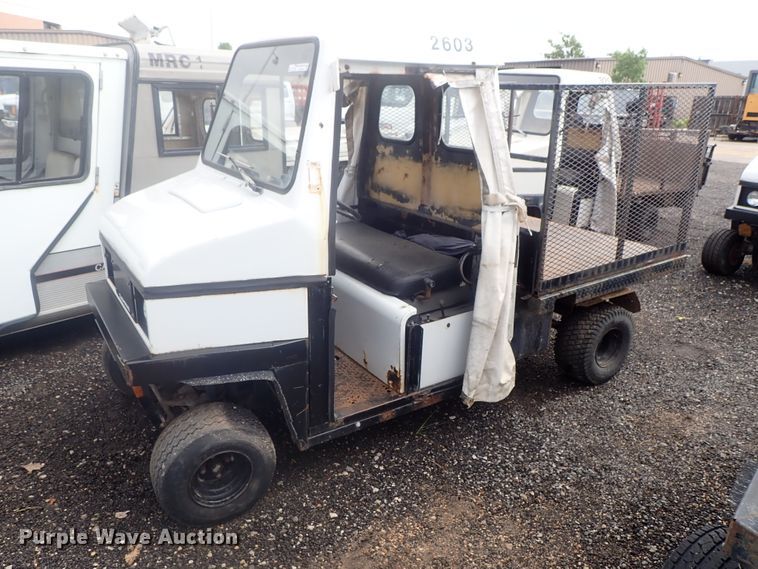 image for item GV9544 1985 Cushman 898532-8510  utility vehicle