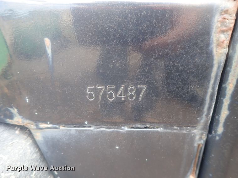 image for item GV9544 1985 Cushman 898532-8510  utility vehicle