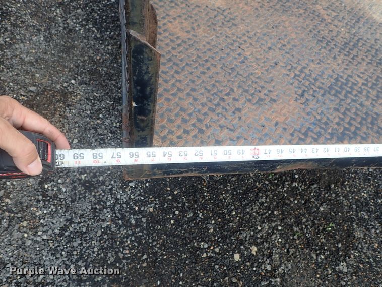 image for item GV9544 1985 Cushman 898532-8510  utility vehicle