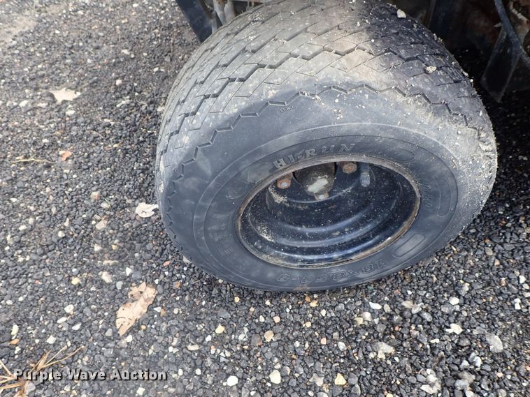 image for item GV9544 1985 Cushman 898532-8510  utility vehicle