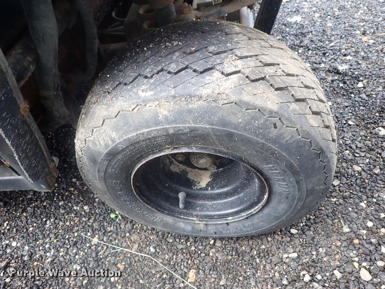 image for item GV9544 1985 Cushman 898532-8510  utility vehicle