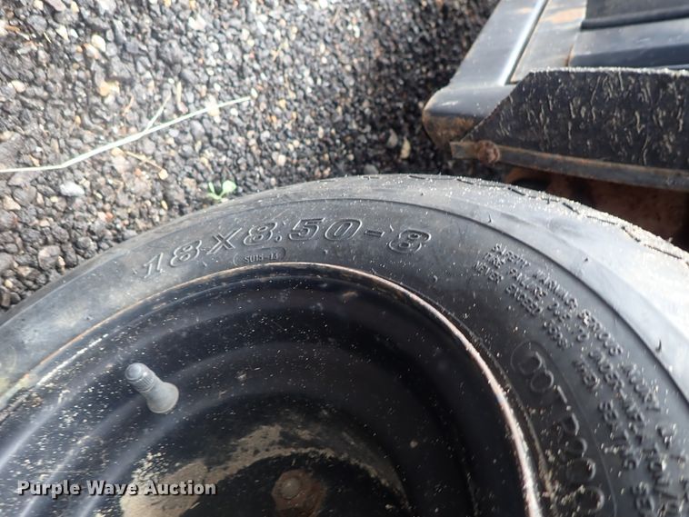 image for item GV9544 1985 Cushman 898532-8510  utility vehicle