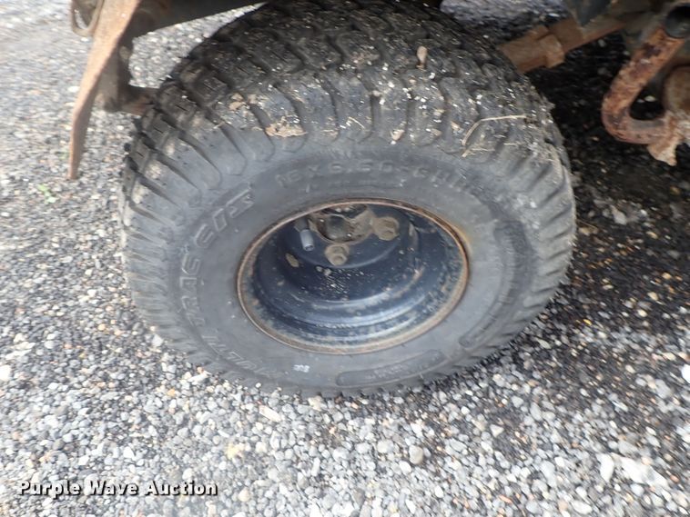 image for item GV9544 1985 Cushman 898532-8510  utility vehicle