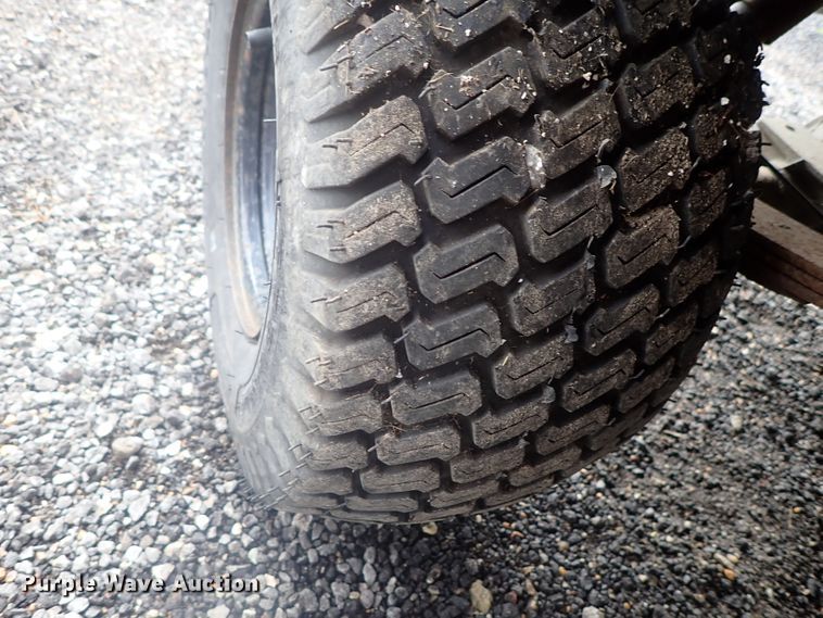 image for item GV9544 1985 Cushman 898532-8510  utility vehicle