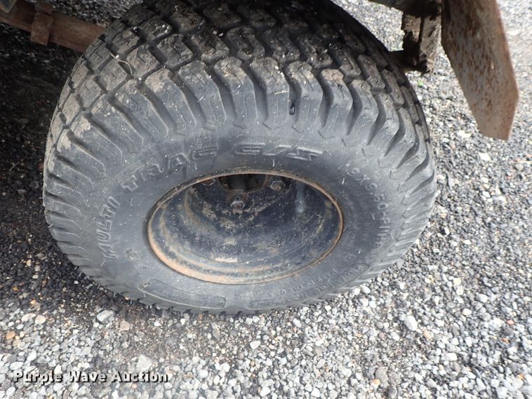 image for item GV9544 1985 Cushman 898532-8510  utility vehicle