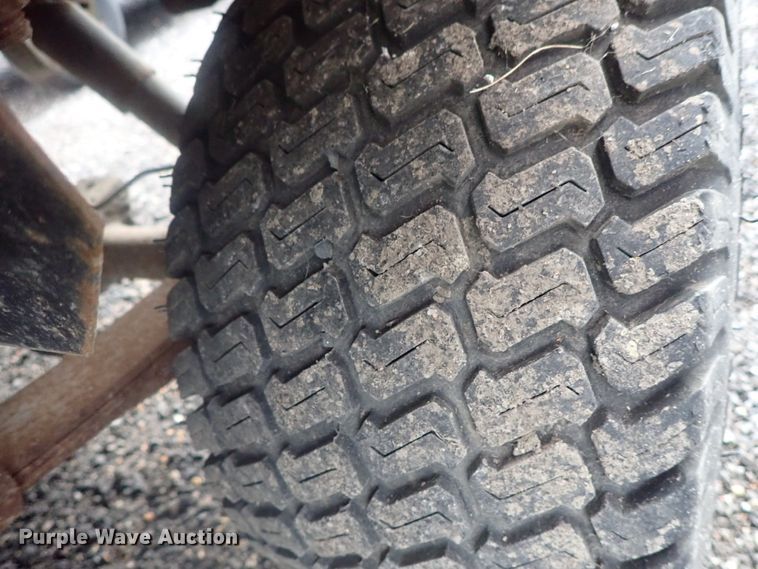 image for item GV9544 1985 Cushman 898532-8510  utility vehicle