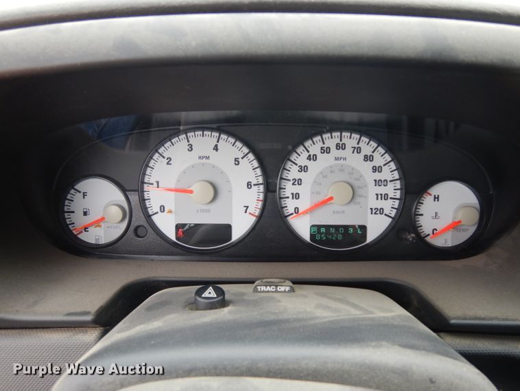 image for item HA9331 2005 Dodge Stratus