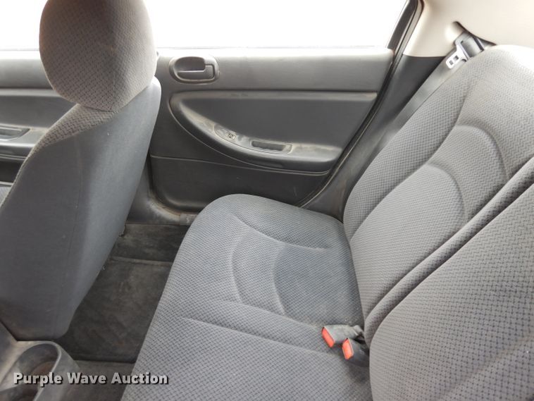 image for item HA9331 2005 Dodge Stratus