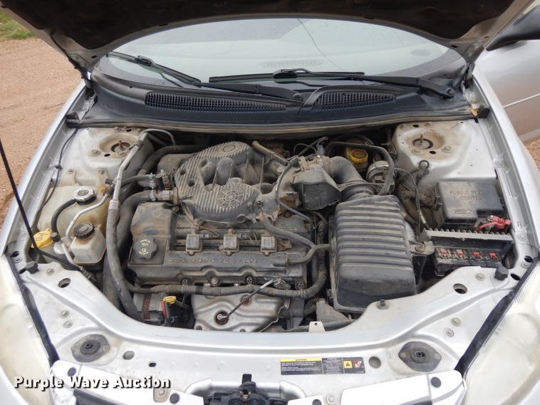 image for item HA9331 2005 Dodge Stratus