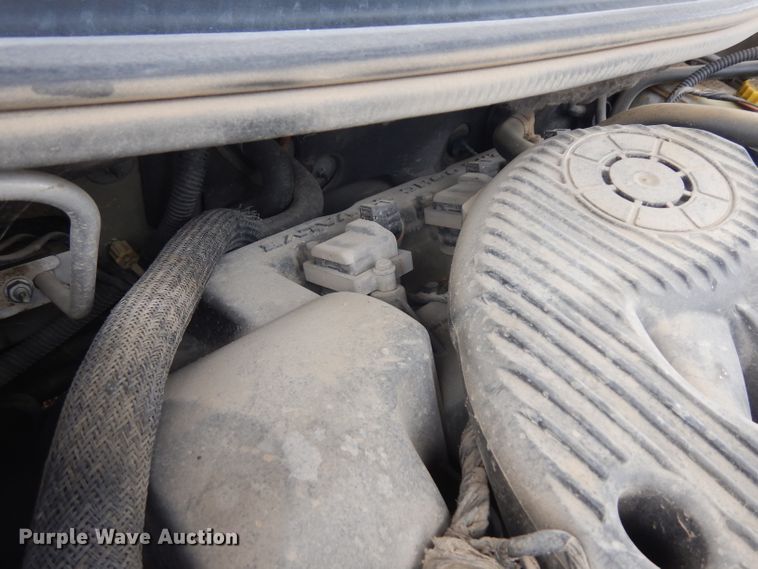 image for item HA9331 2005 Dodge Stratus