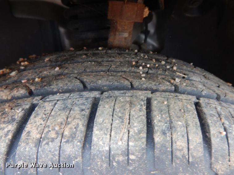 image for item HA9331 2005 Dodge Stratus