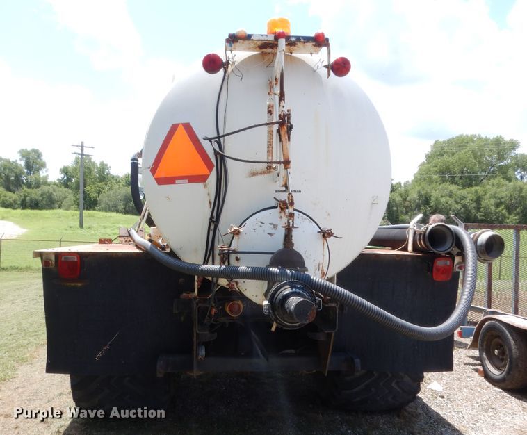 image for item HB9264 1985 GMC 7000  manure spreader truck