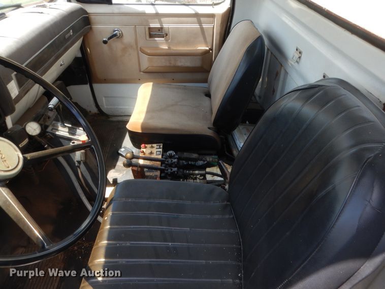 image for item HB9264 1985 GMC 7000  manure spreader truck