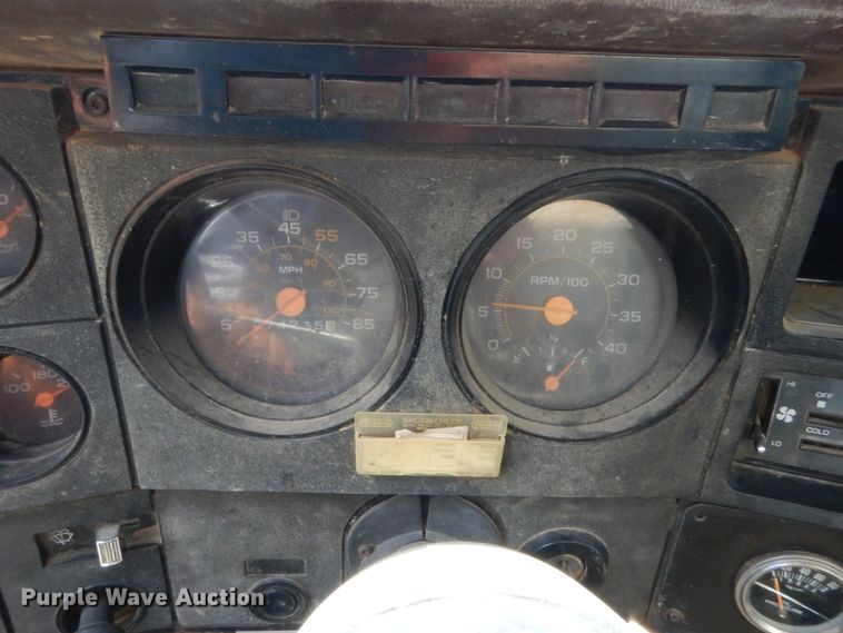 image for item HB9264 1985 GMC 7000  manure spreader truck