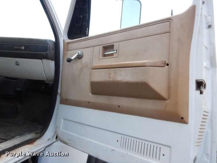 image for item HB9264 1985 GMC 7000  manure spreader truck