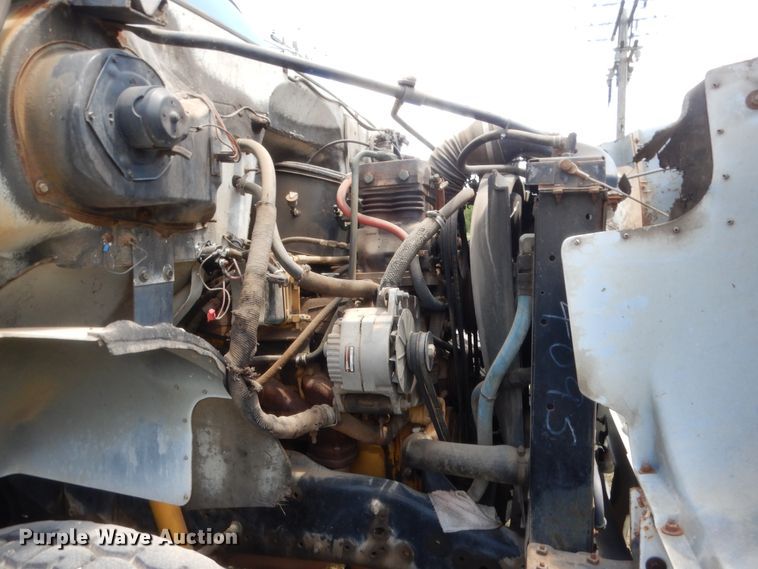 image for item HB9264 1985 GMC 7000  manure spreader truck