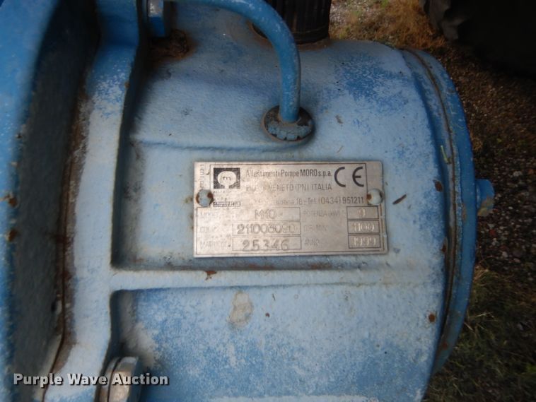 image for item HB9264 1985 GMC 7000  manure spreader truck