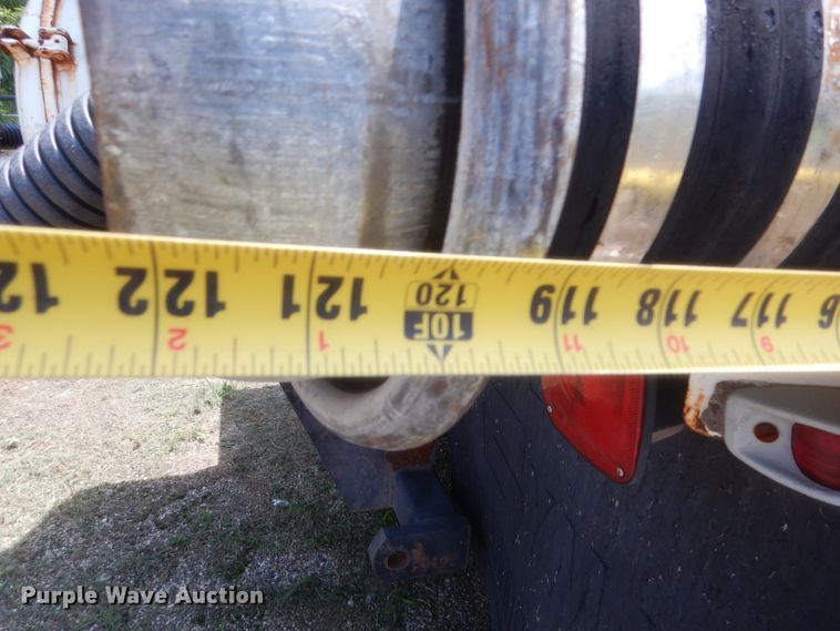 image for item HB9264 1985 GMC 7000  manure spreader truck