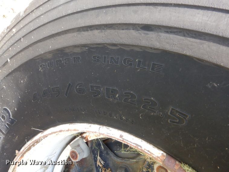 image for item HB9264 1985 GMC 7000  manure spreader truck