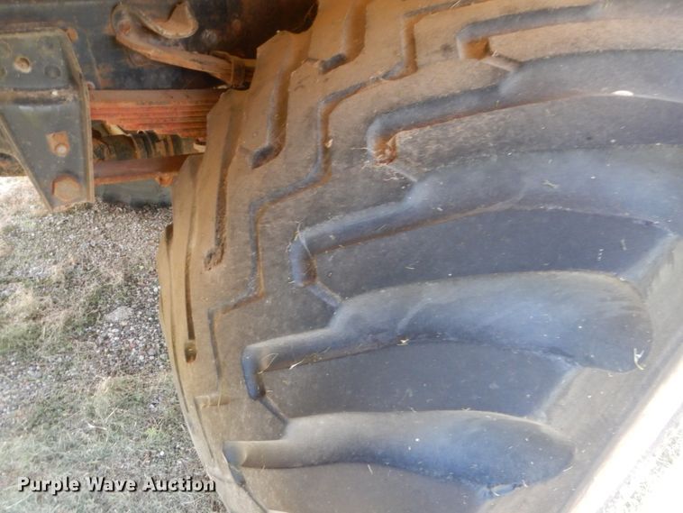 image for item HB9264 1985 GMC 7000  manure spreader truck