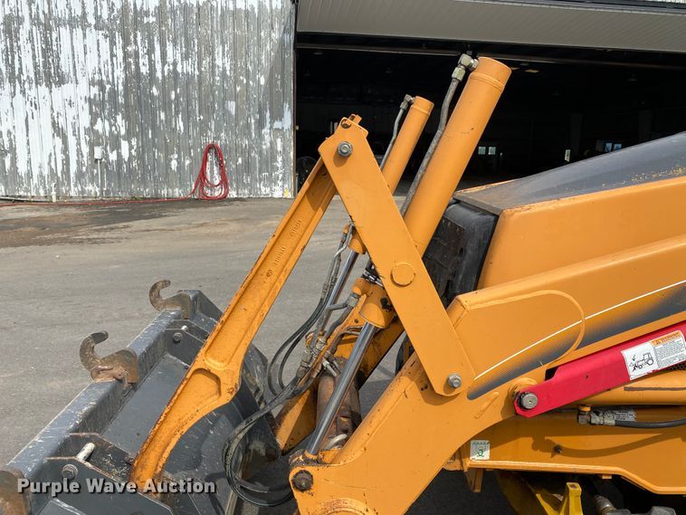image for item HG9115 2001 Case 580 Super M  backhoe