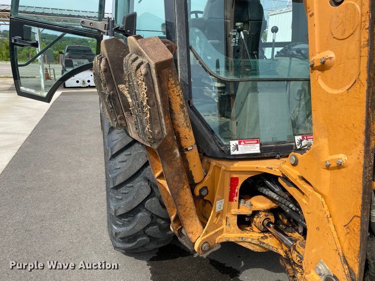 image for item HG9115 2001 Case 580 Super M  backhoe