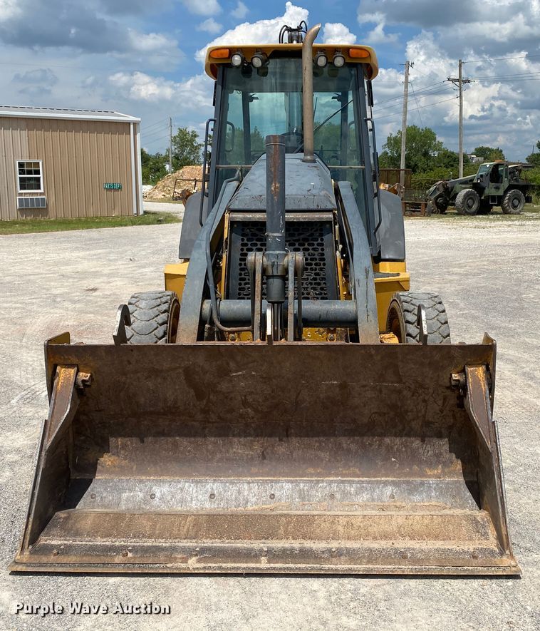 image for item HG9131 2008 John Deere 310SJ  backhoe