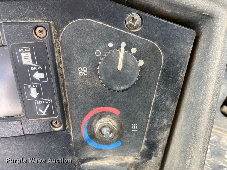 image for item HG9131 2008 John Deere 310SJ  backhoe