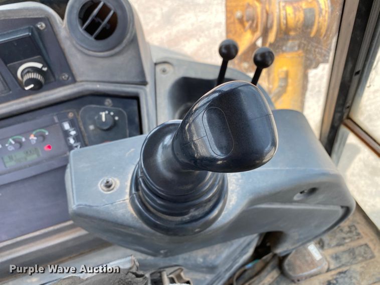 image for item HG9131 2008 John Deere 310SJ  backhoe