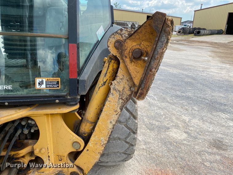 image for item HG9131 2008 John Deere 310SJ  backhoe