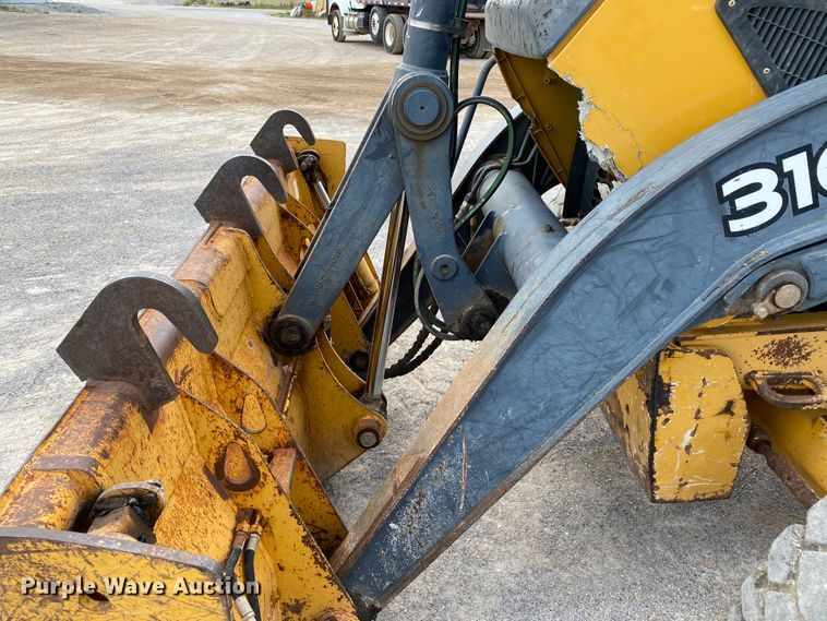 image for item HG9131 2008 John Deere 310SJ  backhoe