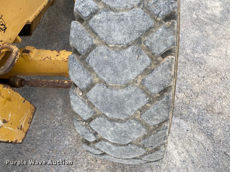 image for item HG9131 2008 John Deere 310SJ  backhoe