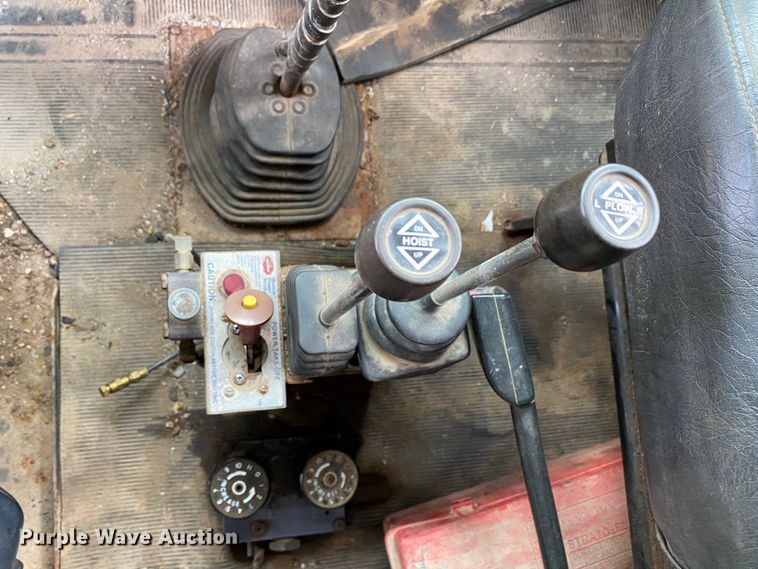 image for item HG9132 1998 Mack RD694P  dump truck