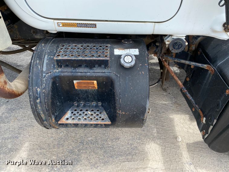 image for item HG9132 1998 Mack RD694P  dump truck