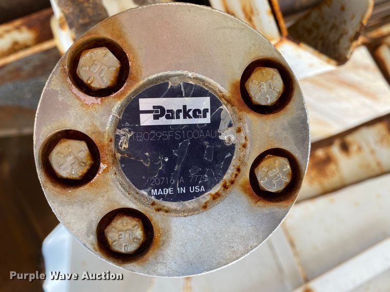 image for item HG9132 1998 Mack RD694P  dump truck