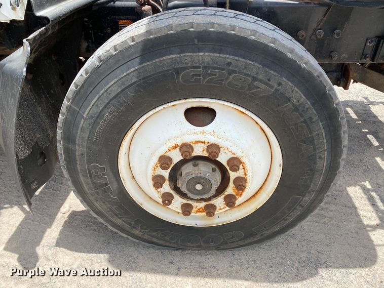 image for item HG9132 1998 Mack RD694P  dump truck