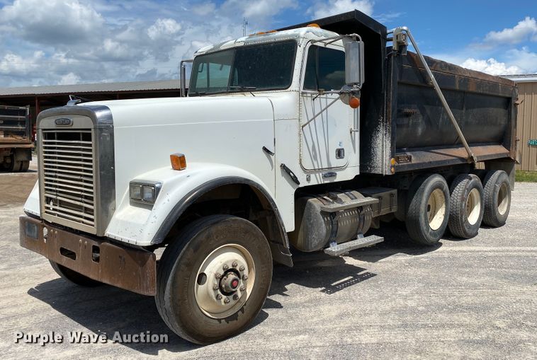 image for item HG9133 2004 Freightliner FL120  dump truck