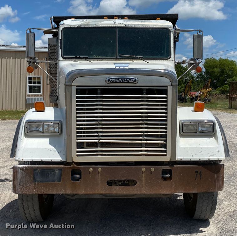 image for item HG9133 2004 Freightliner FL120  dump truck